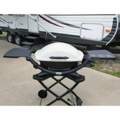 Weber Q 2000 Portable Propane Grill -Campingworld Shop 072901 5