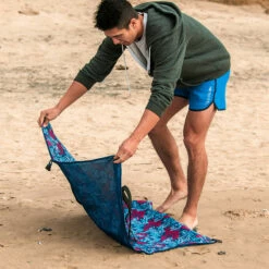 CGear Transitional Sand-Free Backpack And Personal Mat, Blue Floral 11 CGear Transitional Sand-Free Backpack And Personal Mat, Blue Floral -Campingworld Shop 125129 BLUEFLORAL 4