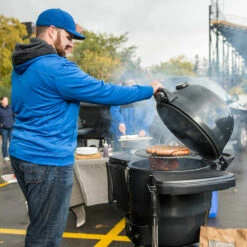 Broil King Keg 5000 Kamado Charcoal Grill 16 Broil King Keg 5000 Kamado Charcoal Grill -Campingworld Shop 128086 6