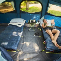 Coleman Mantis Space-Saving Full-Size Cot -Campingworld Shop 130910 7