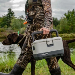 Coleman Pro 9-Quart Hard Cooler -Campingworld Shop 365285 7