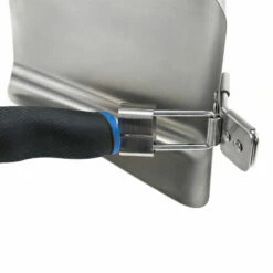 Razor Griddle Scooper With Folding Handle 23 Razor Griddle Scooper With Folding Handle -Campingworld Shop 381453 7