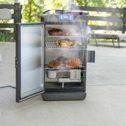 Char-Broil Digital Electric Smoker 20 Char-Broil Digital Electric Smoker -Campingworld Shop 381463 13