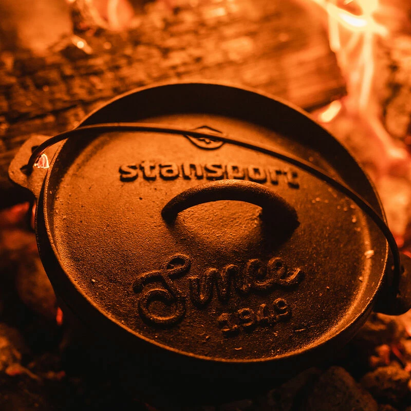 Stansport 4-Quart Pre-Seasoned Cast Iron Dutch Oven With Legs 10 Stansport 4-Quart Pre-Seasoned Cast Iron Dutch Oven With Legs - Image 8