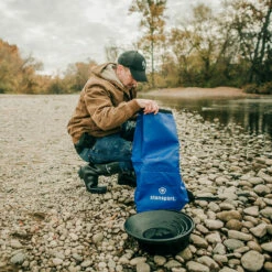 Stansport 30-Liter Waterproof Dry Bag 14 Stansport 30-Liter Waterproof Dry Bag -Campingworld Shop 381752 4