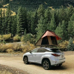 Trustmade Max Hardshell Rooftop Tent, Black/Beige -Campingworld Shop 381765 4