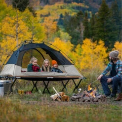 TETON Sports Vista 2-Person Quick Tent, Green -Campingworld Shop 382422 4