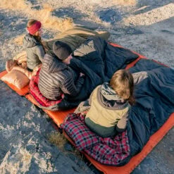 TETON Sports Celsius XXL 0°F Sleeping Bag, Right Zipper 11 TETON Sports Celsius XXL 0°F Sleeping Bag, Right Zipper -Campingworld Shop 383825 BLKRED 5