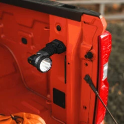 NEBO Luxtreme SL25R Rechargeable Spotlight -Campingworld Shop 384575 3