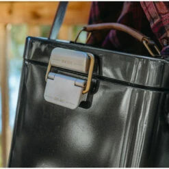 Coleman 1900 Collection 11-Quart Steel-Belted Cooler 13 Coleman 1900 Collection 11-Quart Steel-Belted Cooler -Campingworld Shop 756035 4