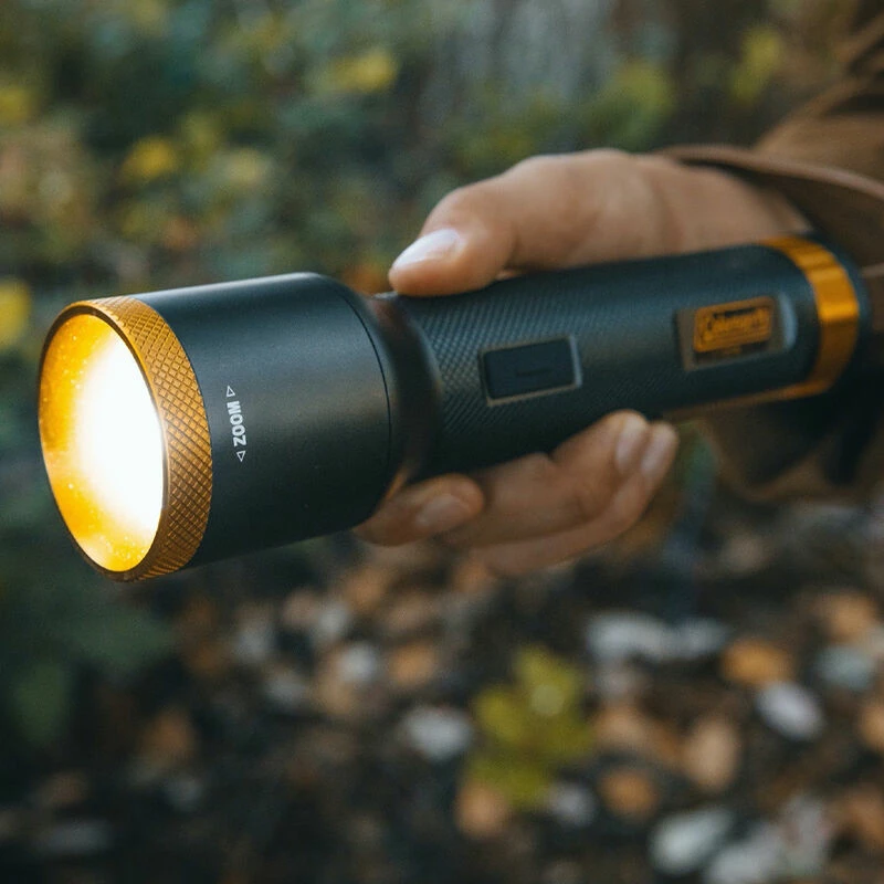 Coleman 1900 Collection 700-Lumen LED Flashlight 7 Coleman 1900 Collection 700-Lumen LED Flashlight - Image 5