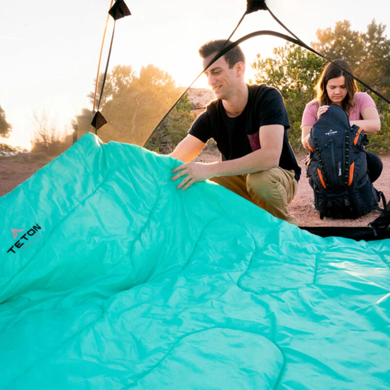TETON Sports Cascade Double Sleeping Bag With Pillows 4 TETON Sports Cascade Double Sleeping Bag With Pillows - Image 2